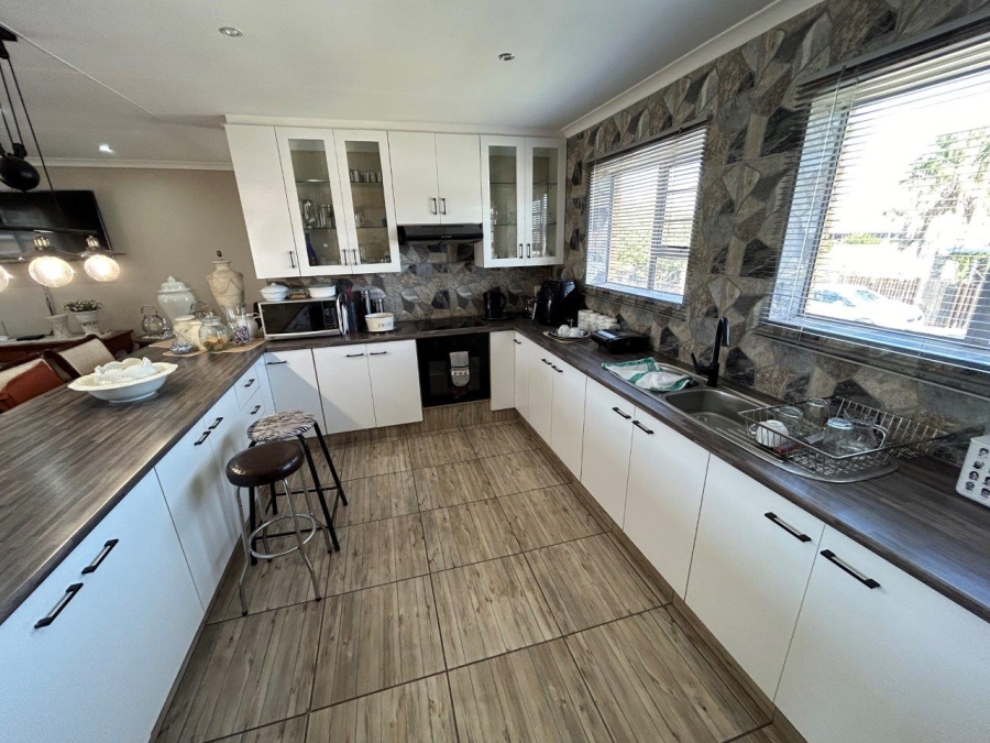 3 Bedroom Property for Sale in Noorsekloof Eastern Cape